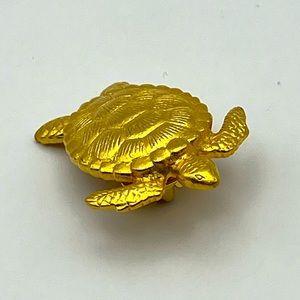 Vintage JJ Jonette Jewelry Gold Tone Sea Turtle Brooch Pin